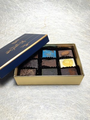 Kerstdoos pralines 9 stuks